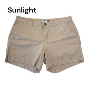 Old Navy Mid Rise Shorts Women SZ 10 Flat Front Stretch Cotton Chino Everyday